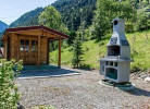 Garten mit Grillplatz und Gartenhaus (c) Manfred Schlatter